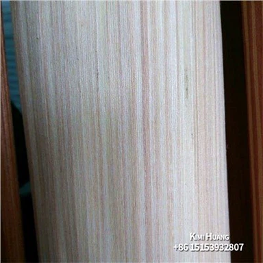 Furnir iz topolovega lesa